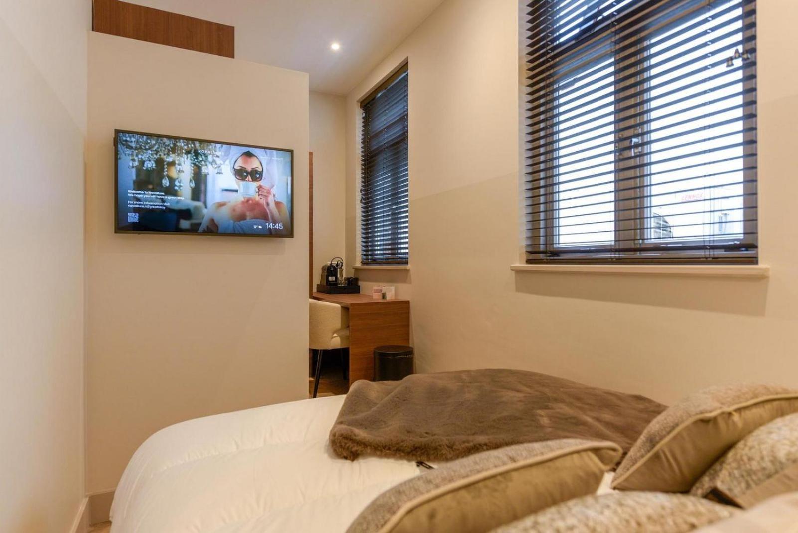 Novallure City Centre The Hague Room photo